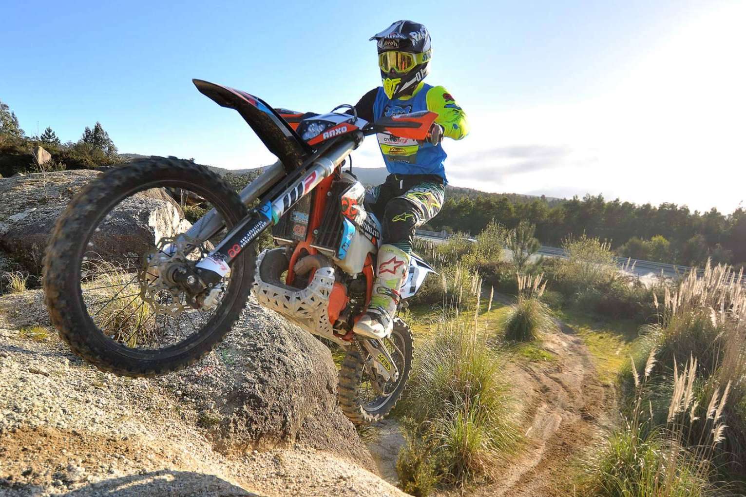 Personalizar camisetas motocross y toda la equipación off road, de la mano de ADHESIVOSEMBARRADOS