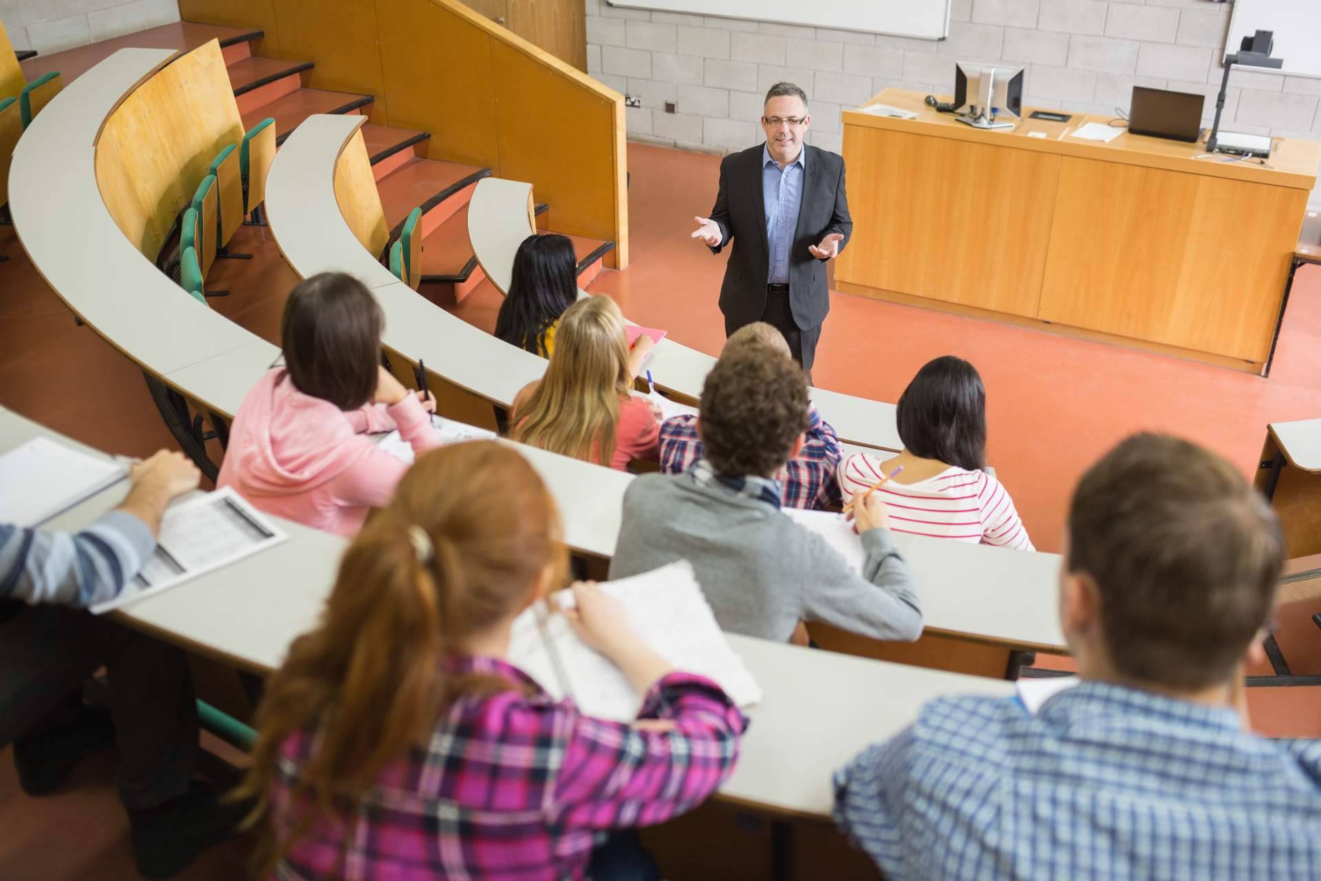 La vuelta a la Universidad con el apoyo académico de ApruebaTodo