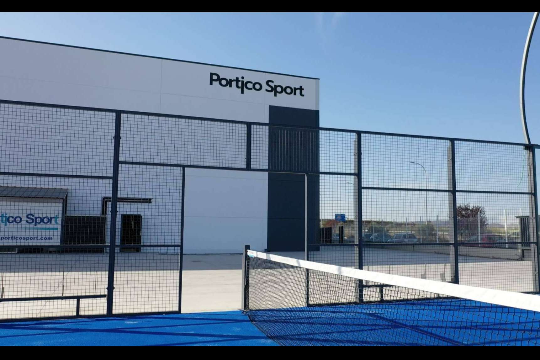 Portico Sport; pistas de pádel con diseño y fabricación propios