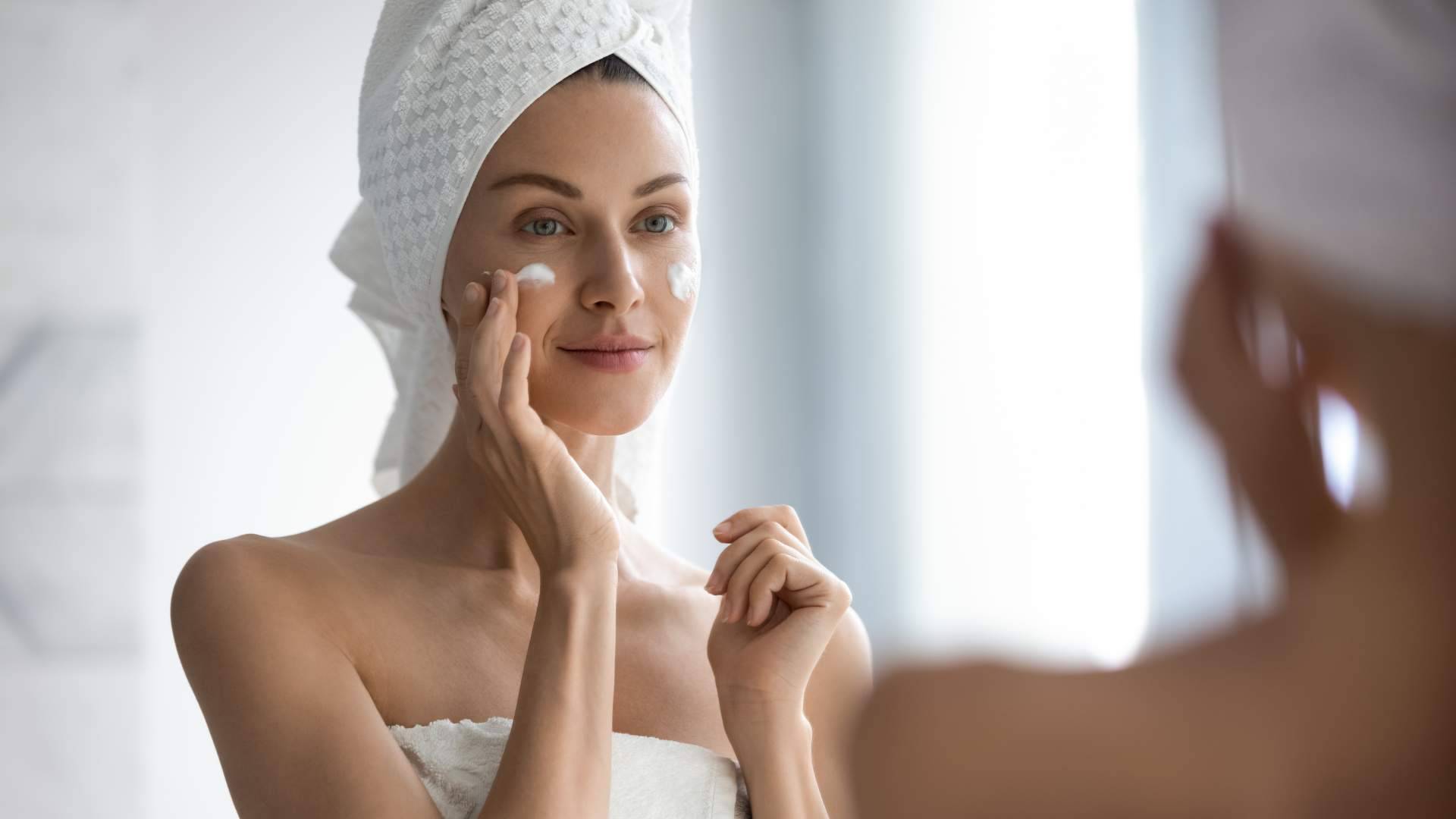 Farmasky ofrece una promoción especial en la compra de productos antiedad marca Avene