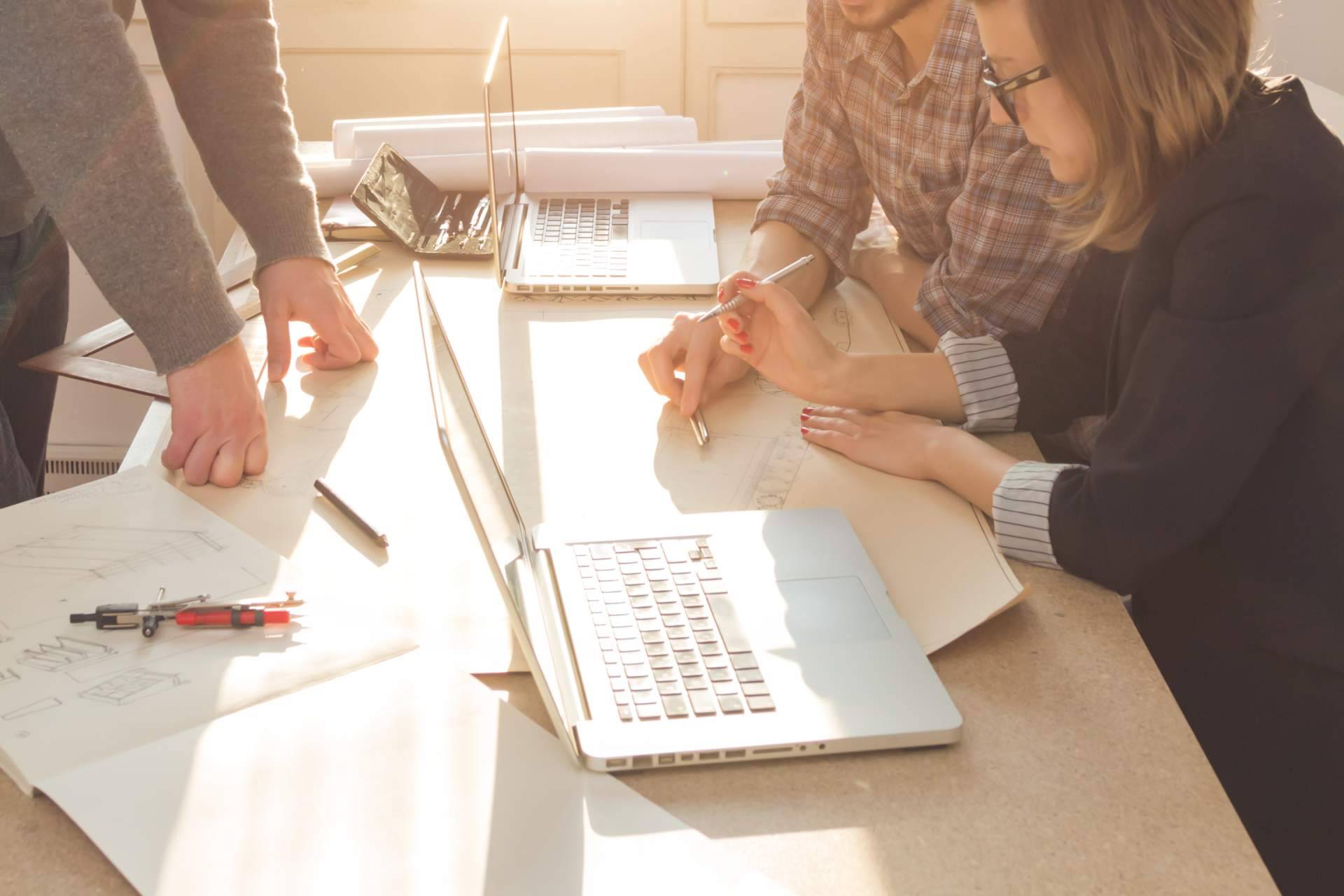 Construying conecta a los profesionales de la construcción con los clientes