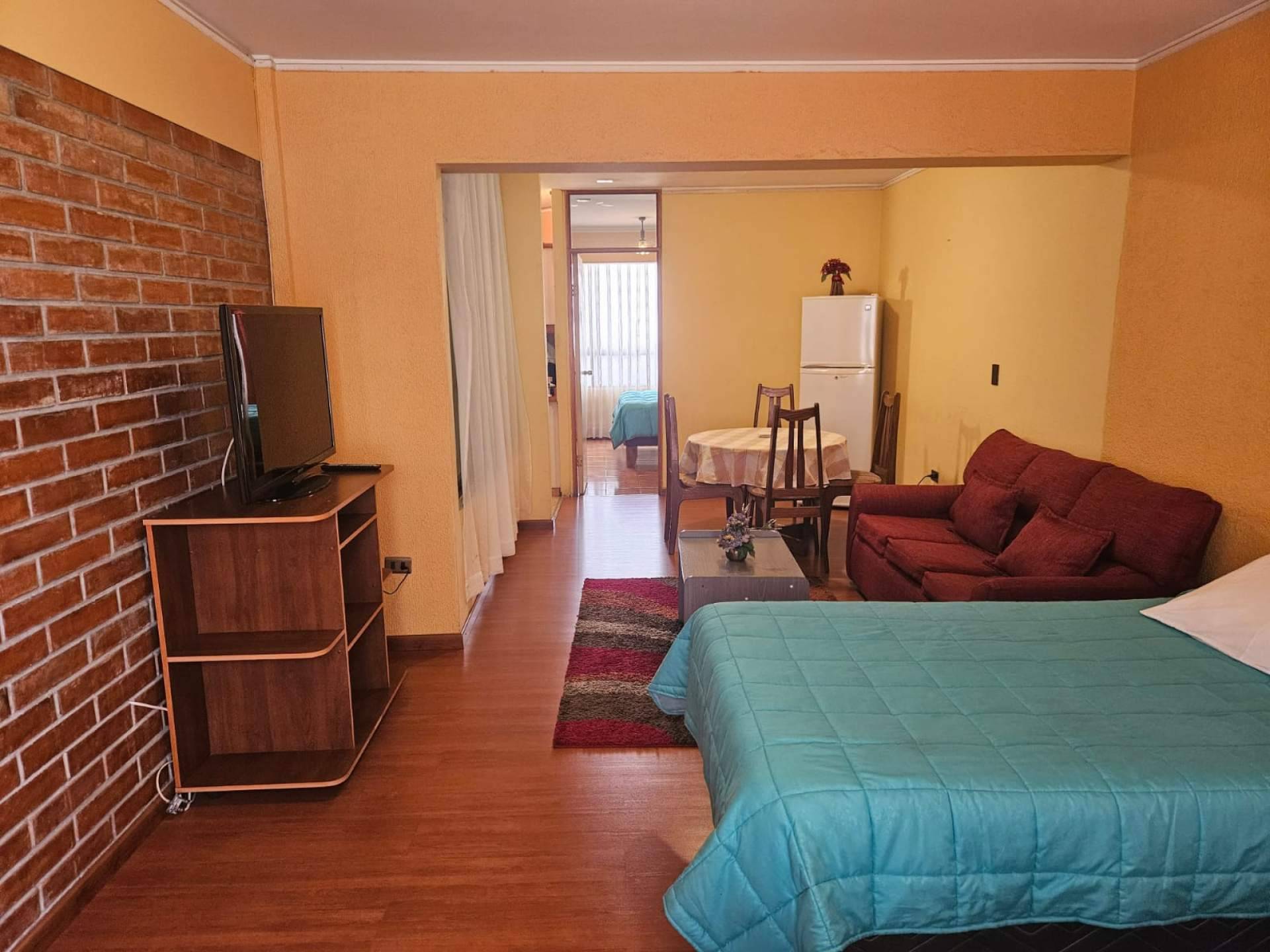 Alojarse cerca del Parque Brasil Antofagasta, en un hostal altamente confortable