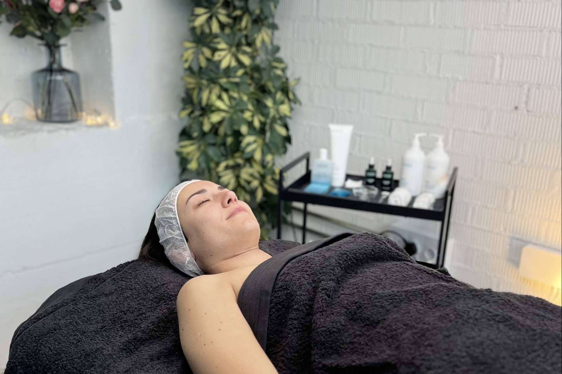 Lashes & Go identifica las tendencias del mercado estético para dar un excelente servicio al cliente