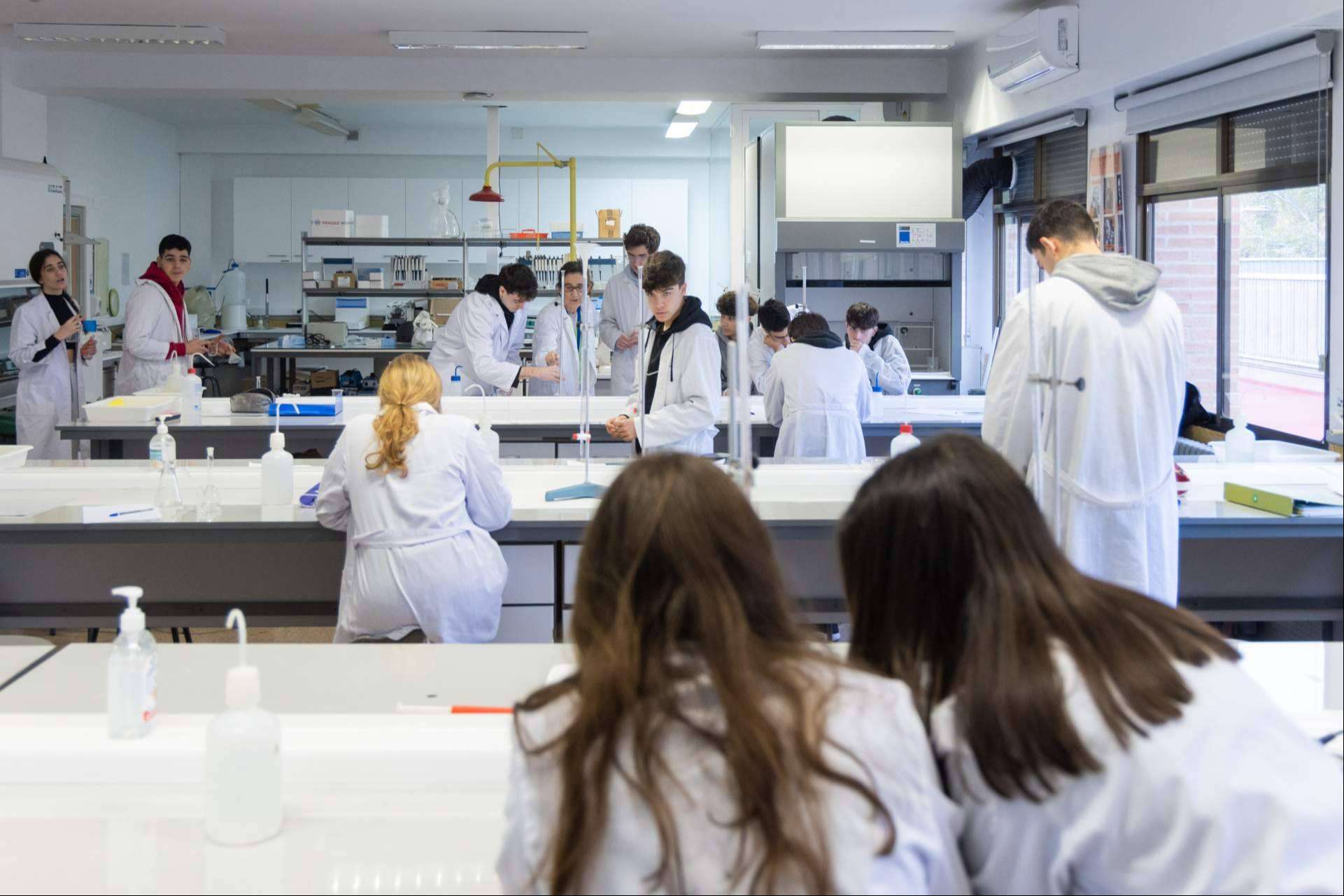 Centro San Valero ofrece una amplia oferta académica en el ámbito de FP Grado Superior en Zaragoza