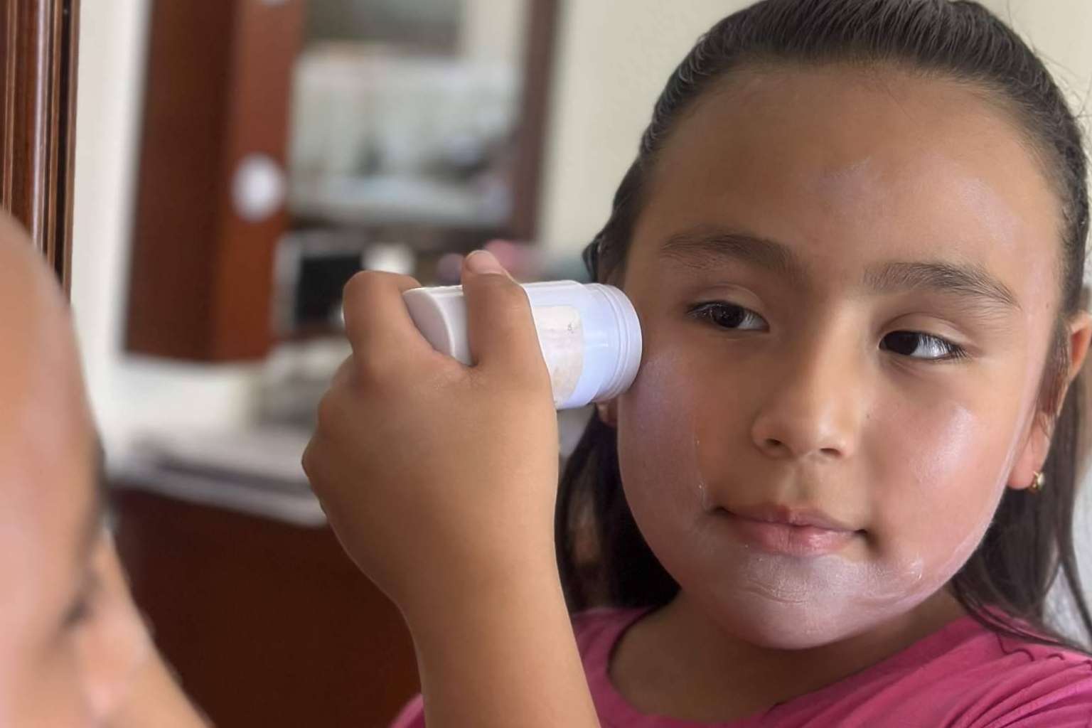 Cosmeticorexia, los riesgos asociados al uso de productos cosméticos en menores de edad