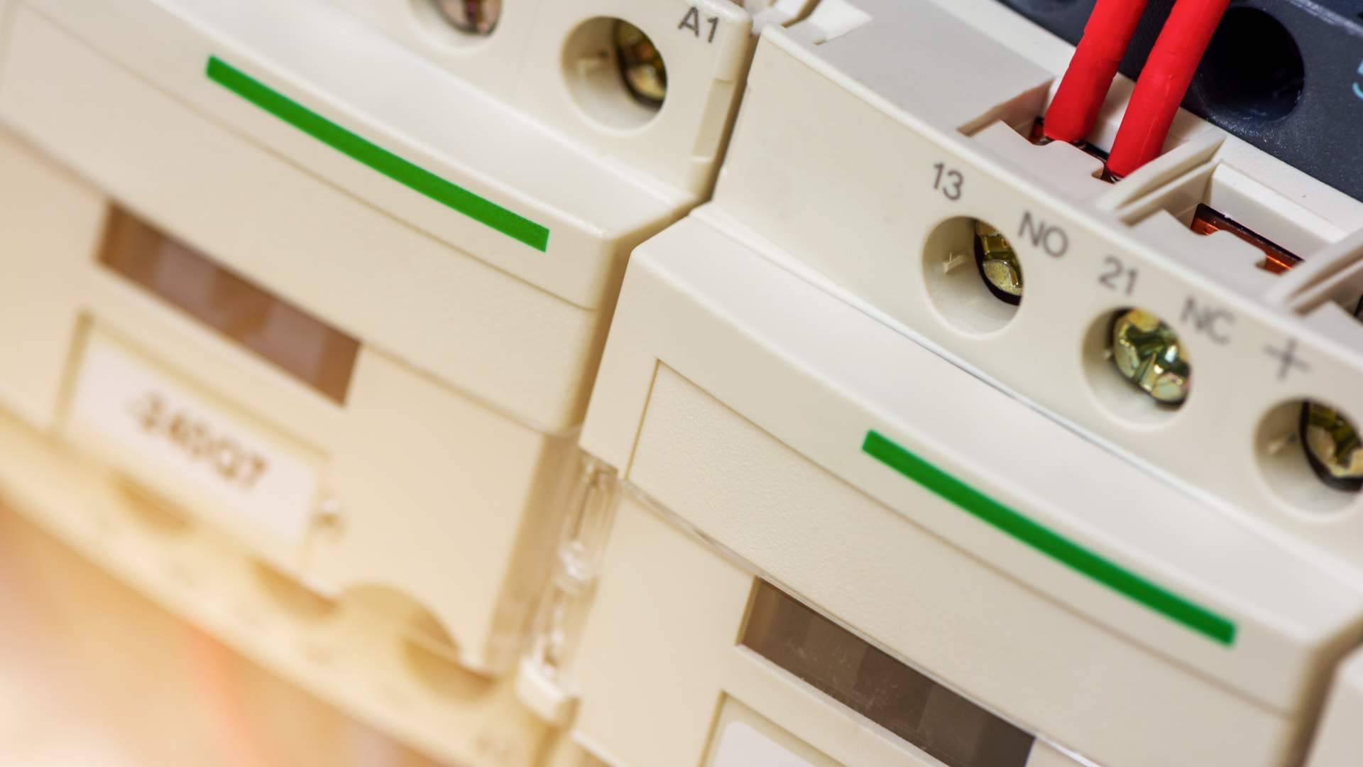 Cadenza Electric ofrece soluciones en material eléctrico de Schneider Electric para proyectos profesionales