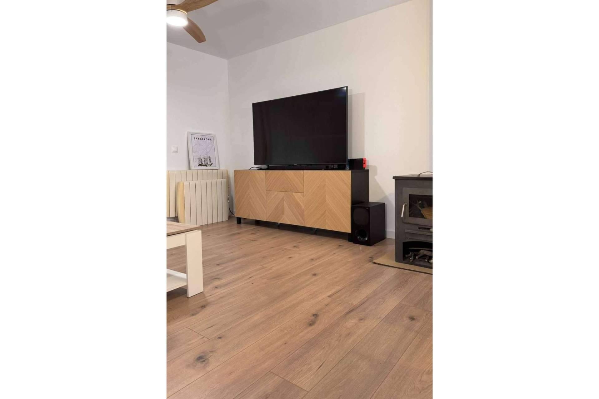 ApliService se especializa en la instalación de suelos laminados vinílicos SPC en la provincia de Tarragona