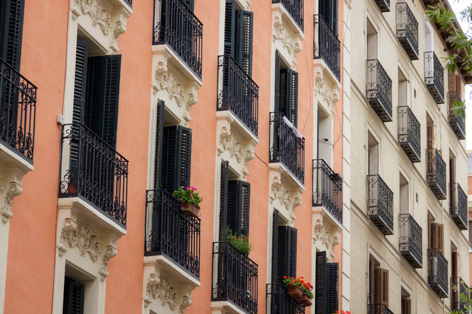 Inmoversion analiza el impacto de las comisiones en el mercado inmobiliario