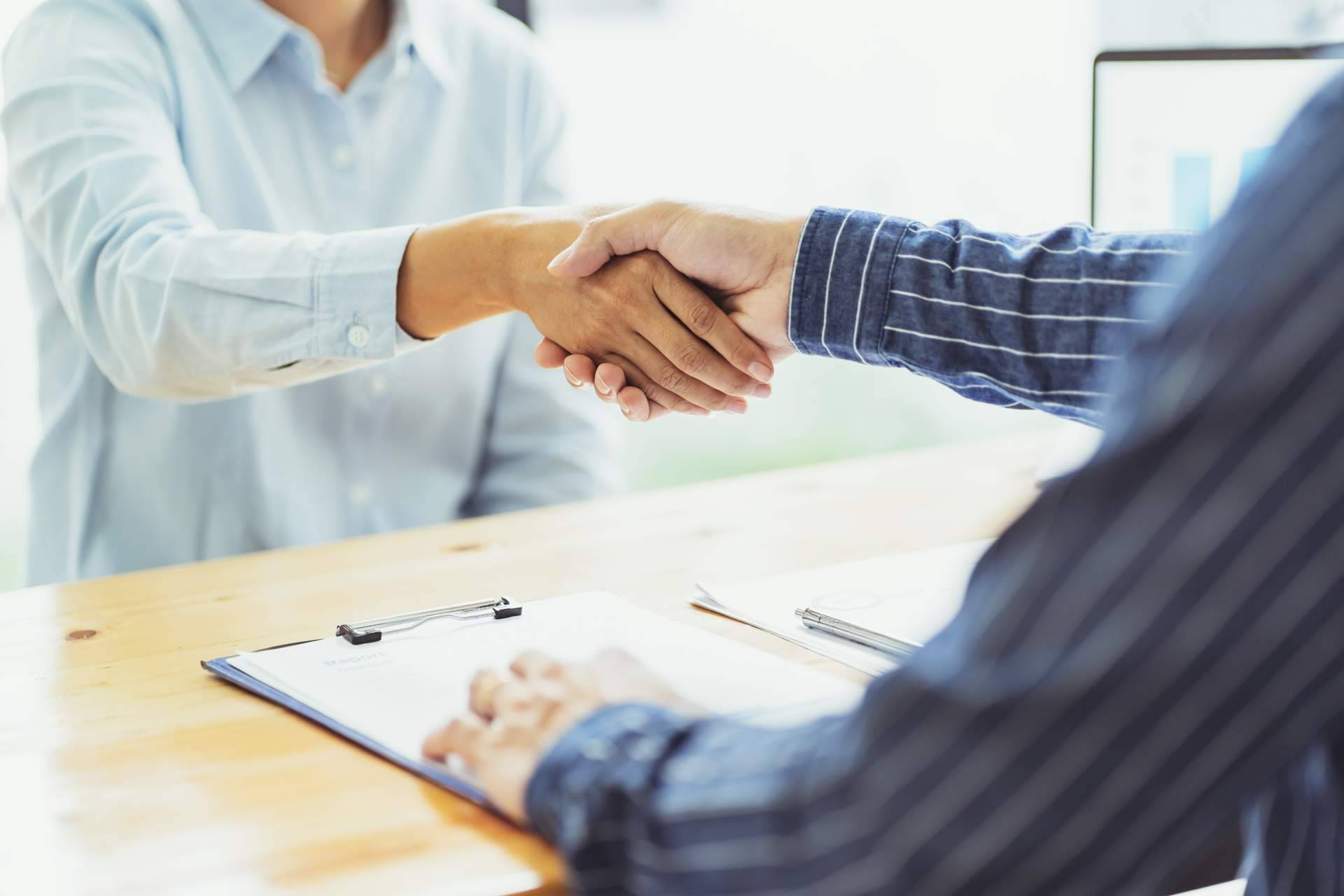 LOTESNA se consolida como referente en la compra y venta de estancos y loterías en España gracias a su experiencia y compromiso