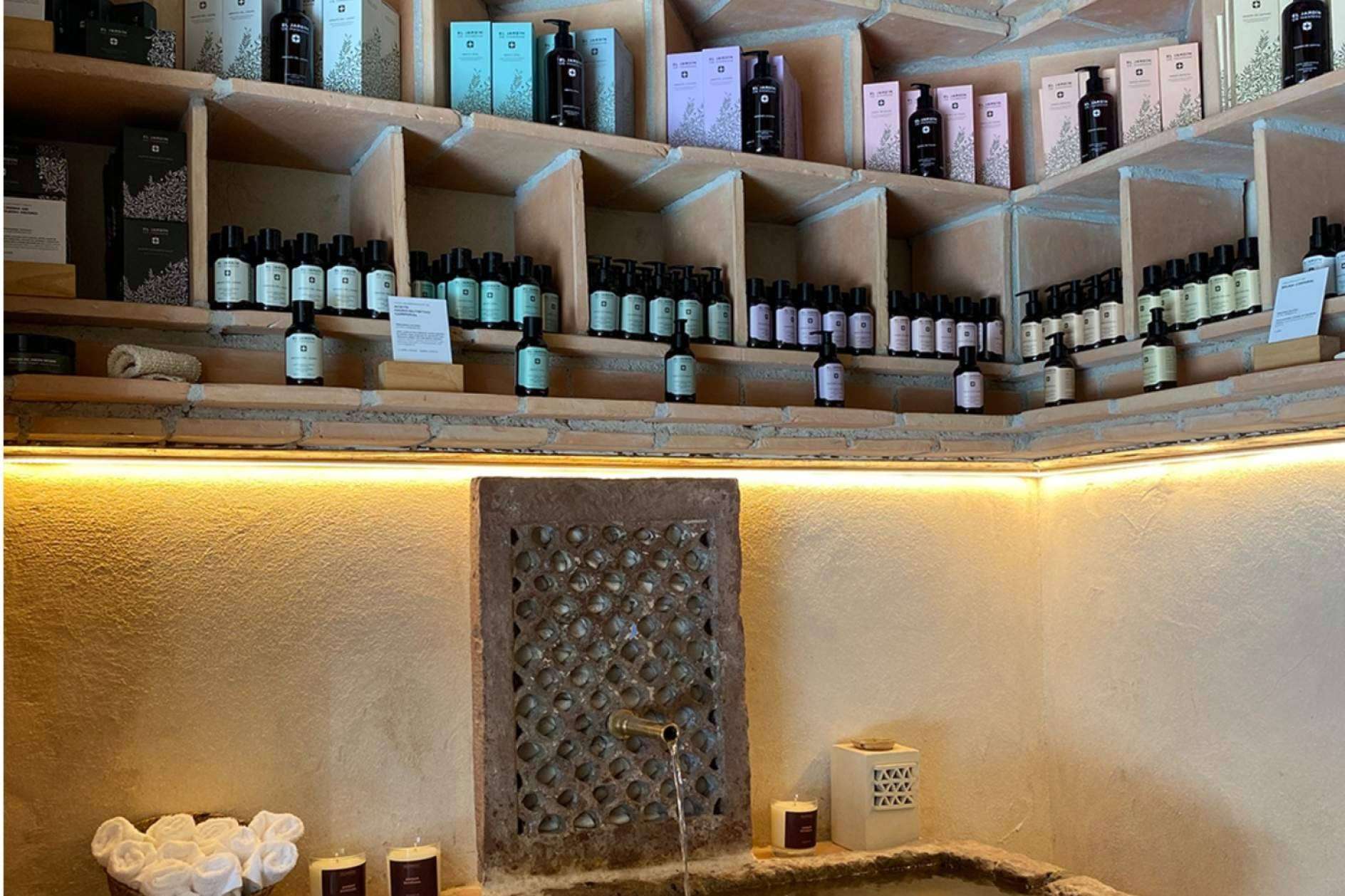 El Jardín de Hammam abre su tienda insignia en Granada