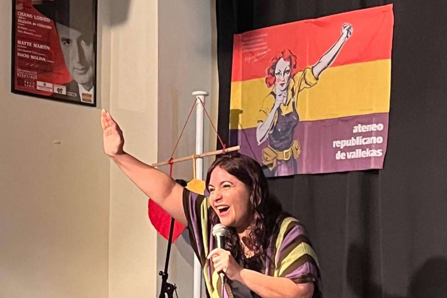 'Monologamia' presenta espectáculos de comedia inclusiva y femenina para celebrar la igualdad y la integración social a través del humor