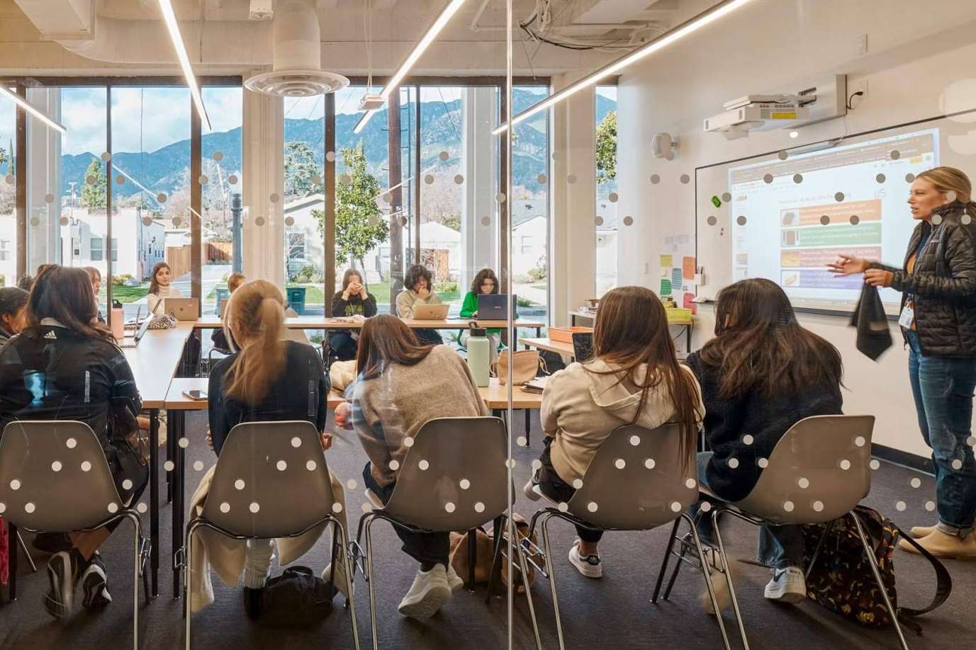 EF Academy, la oportunidad de estudiar un año escolar en el extranjero y descubrir el mundo