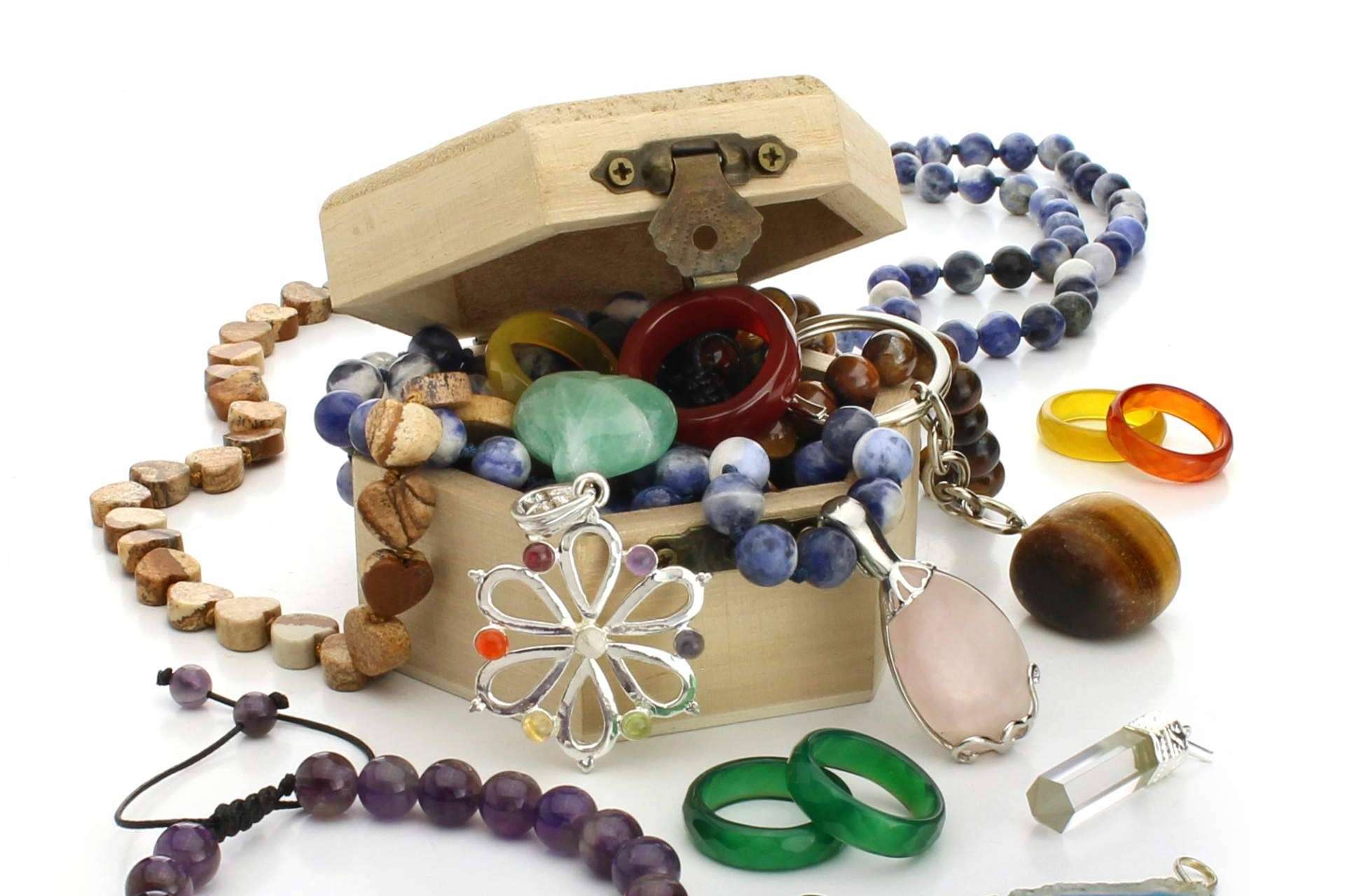 Amplia selección de minerales y productos esotéricos en la tienda online de UniArt Minerales