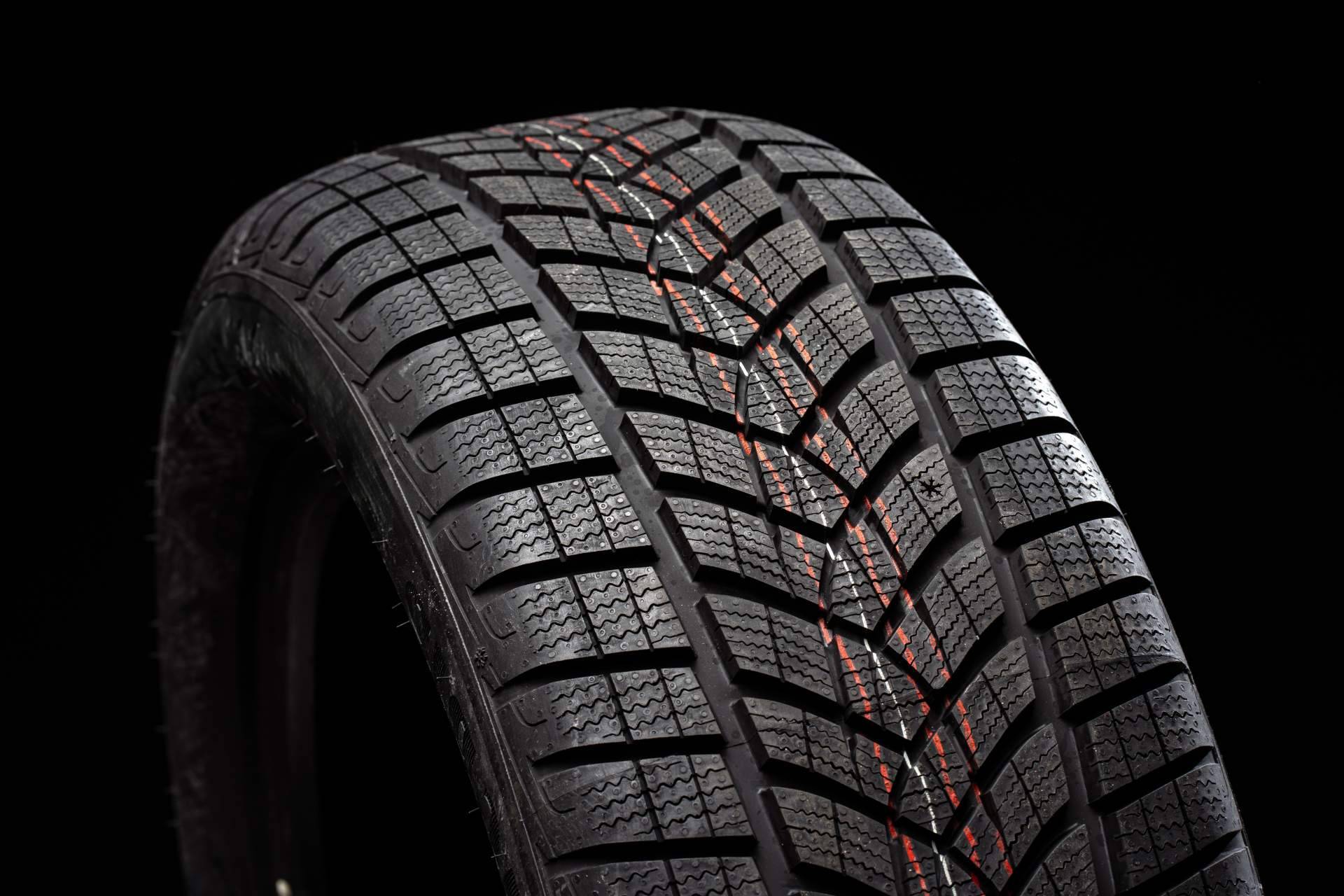 La excelencia de Bridgestone, ahora disponible en Neumáticos Porpoco