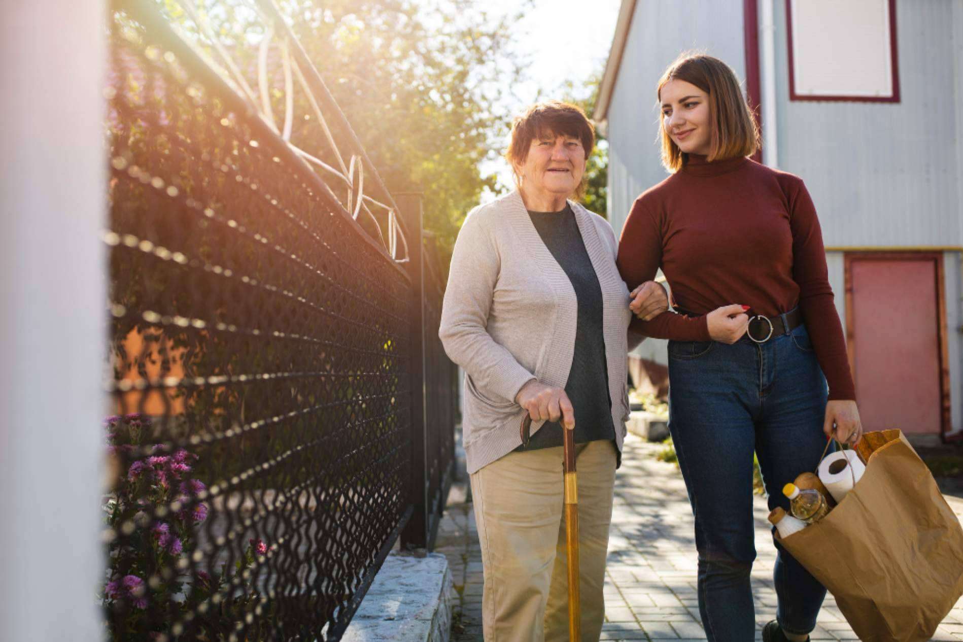 Confianza y profesionalidad en el cuidado de personas mayores; mSoluciona Bilbao marca la diferencia