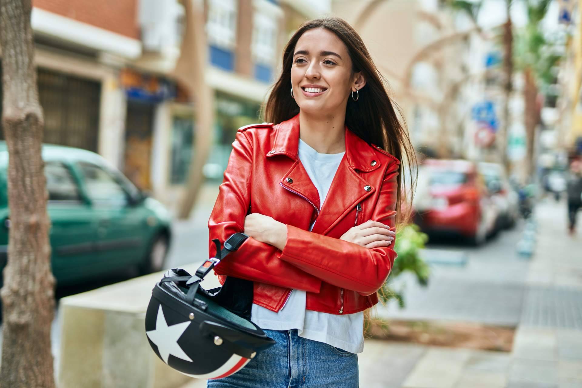 Lo que se necesita saber sobre el carnet A2. Guía completa para conseguir un carnet de moto en Madrid