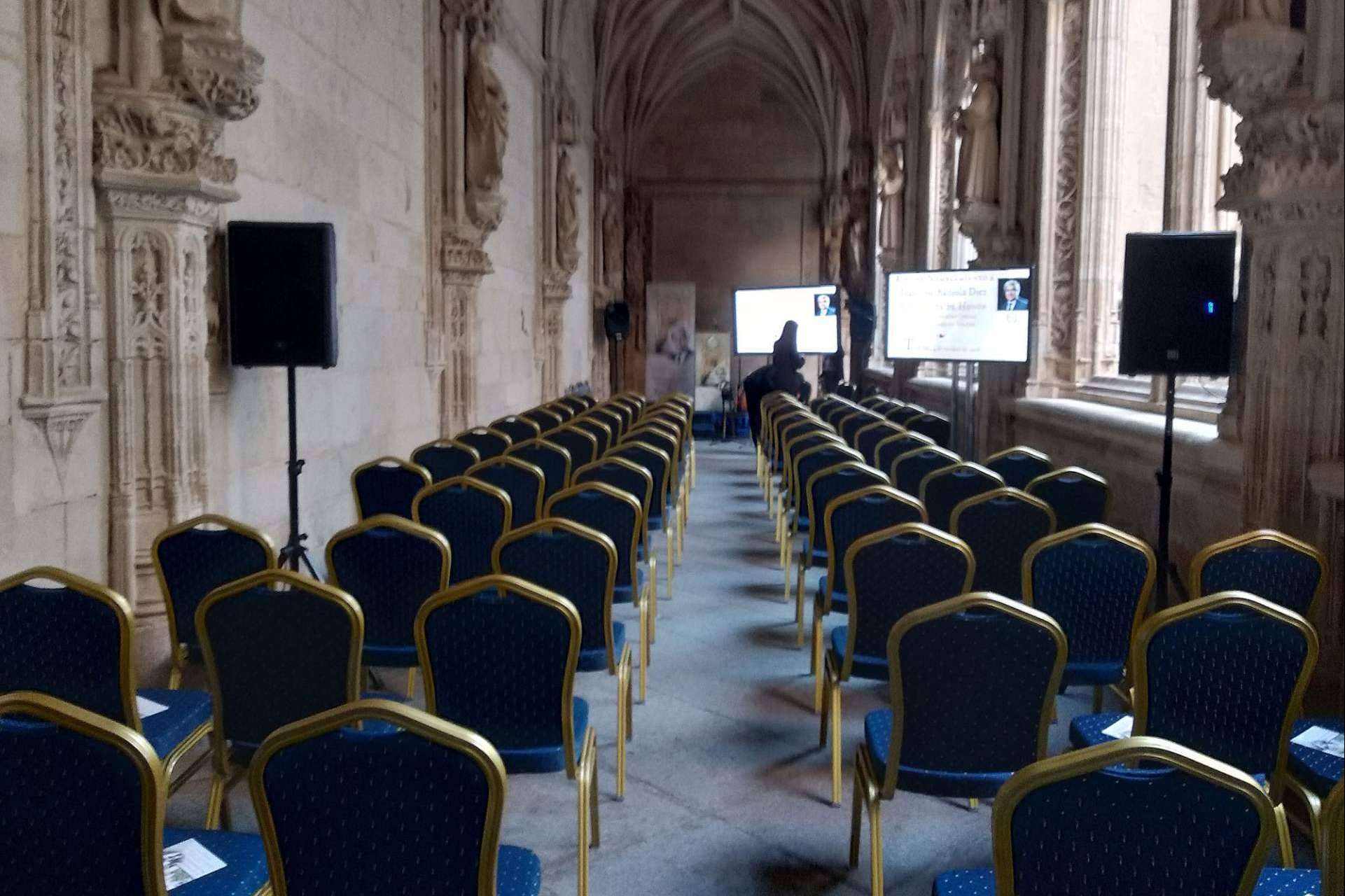 Servicios audiovisuales en Madrid para empresas, congresos, ferias y eventos corporativos