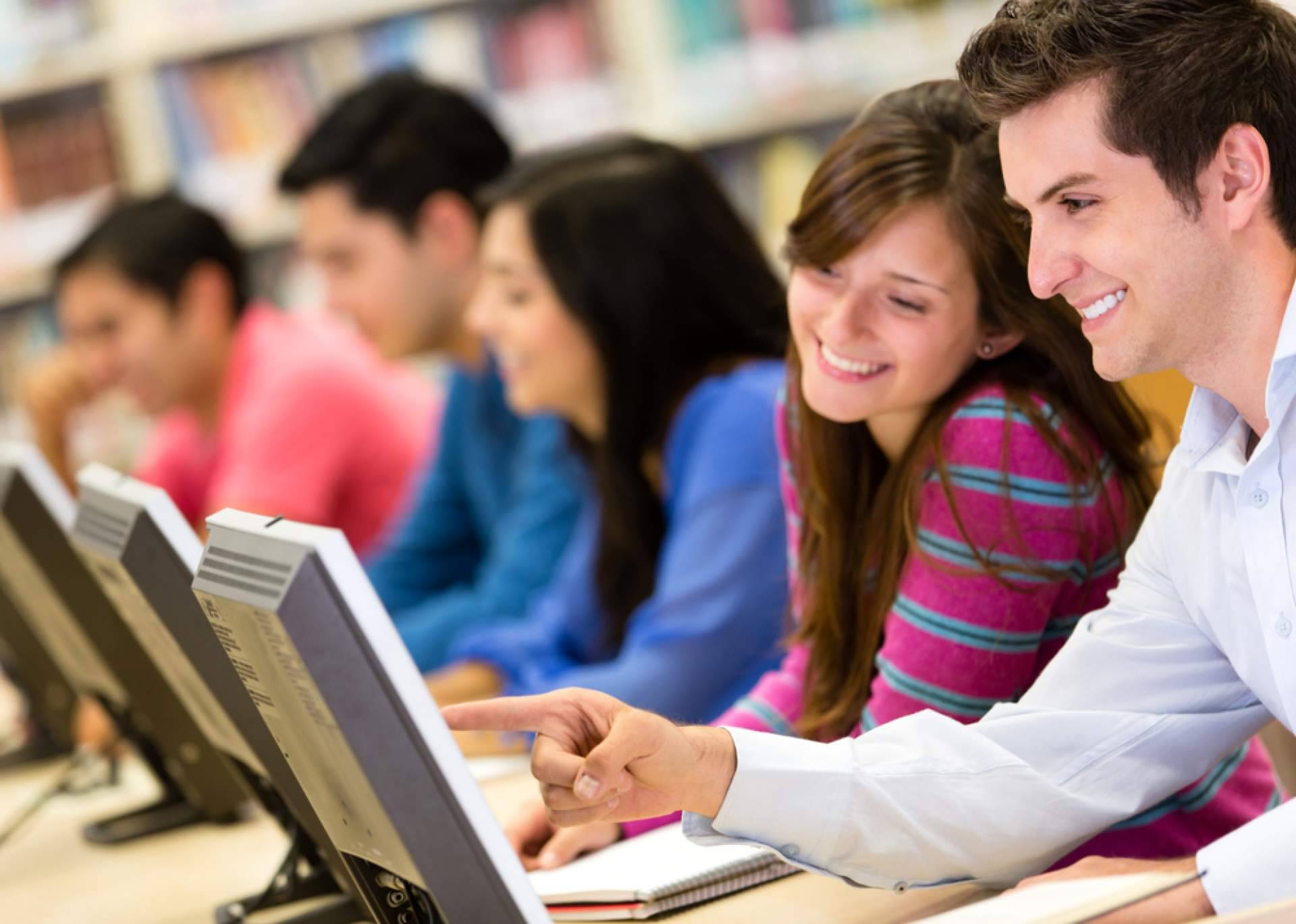 Apruebatodo impulsa la asesoría académica personalizada con soluciones para estudiantes universitarios