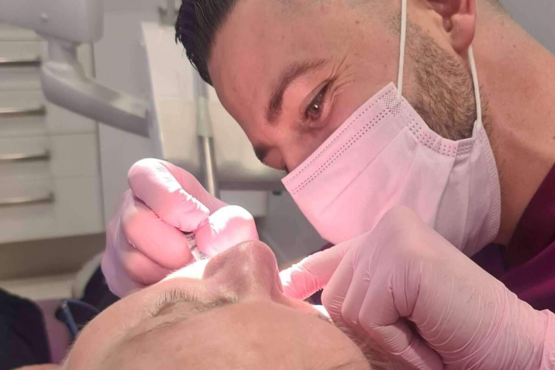 Clinicadentiart.es | Innovación y tecnología de vanguardia en el mundo de la salud dental