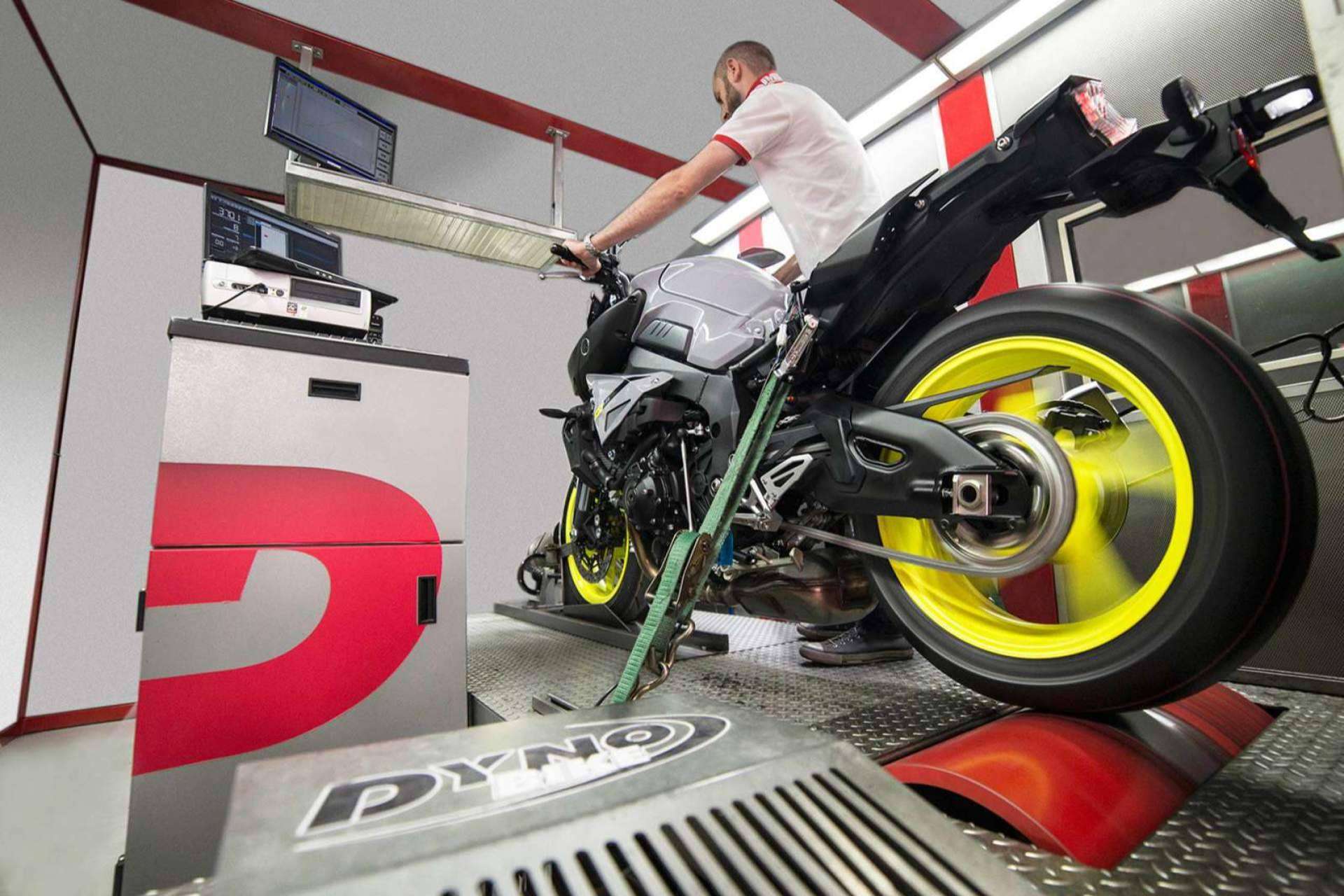 Digi-Tec presenta soluciones con tecnología de última generación para reprogramar la ECU de motos