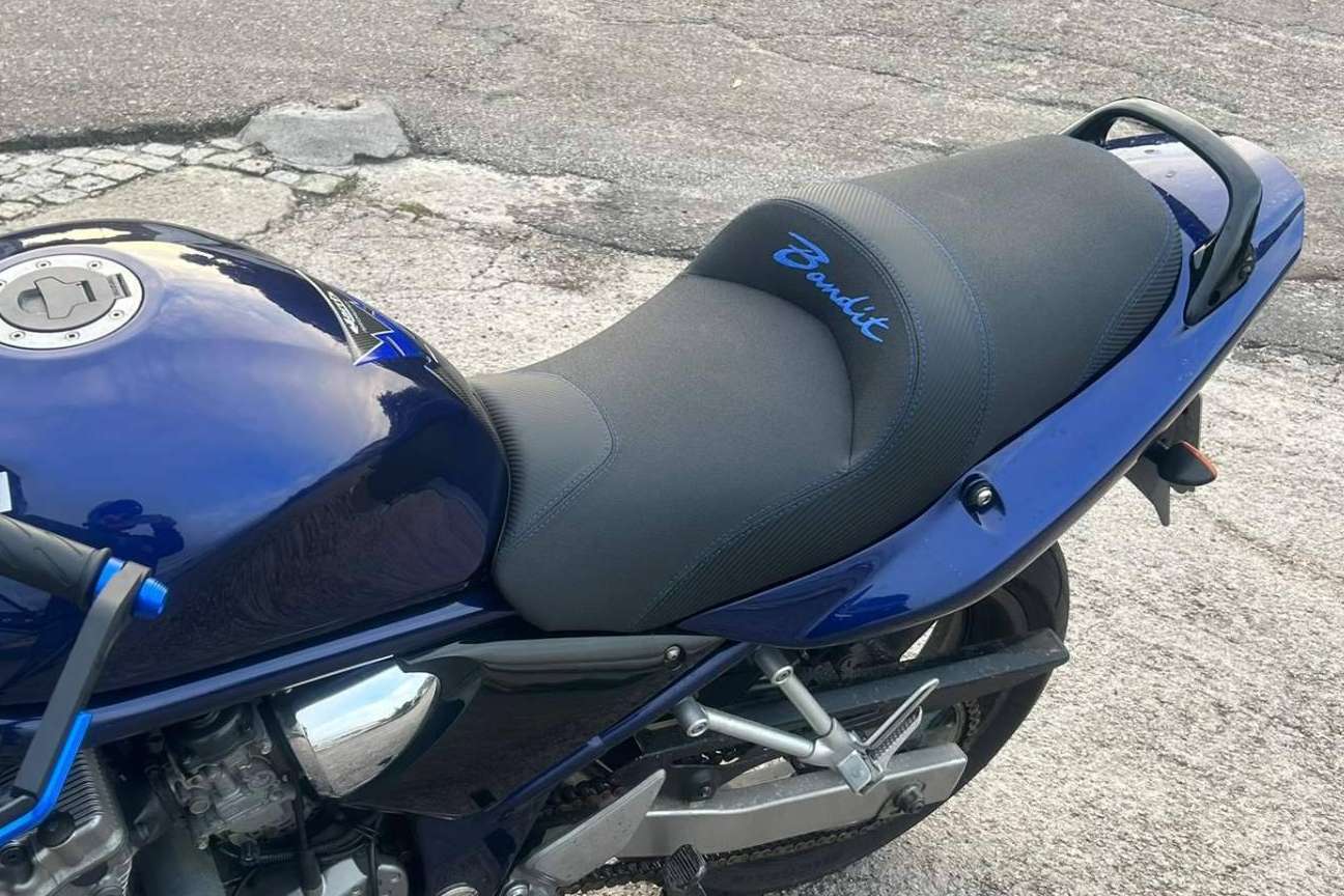 Conducción más cómoda y personalizada, JM-FUNDAS lanza fundas de asiento a medida para motos y quads