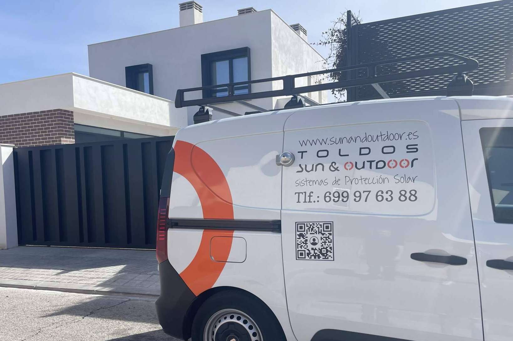 Sun&OutDoor destaca por su profesionalidad en instalación de toldos y pérgolas en Madrid