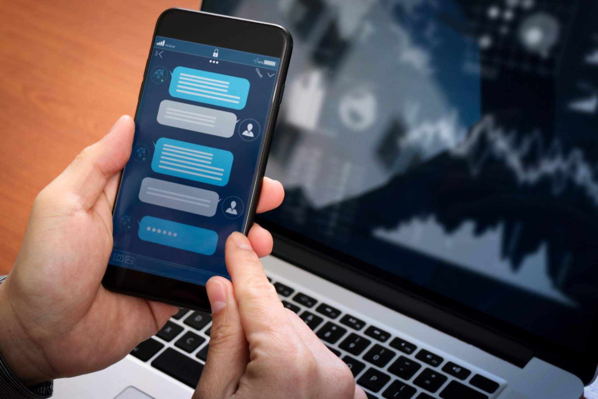 Automatización con IA; el auge de los chatbots inteligentes en entornos empresariales