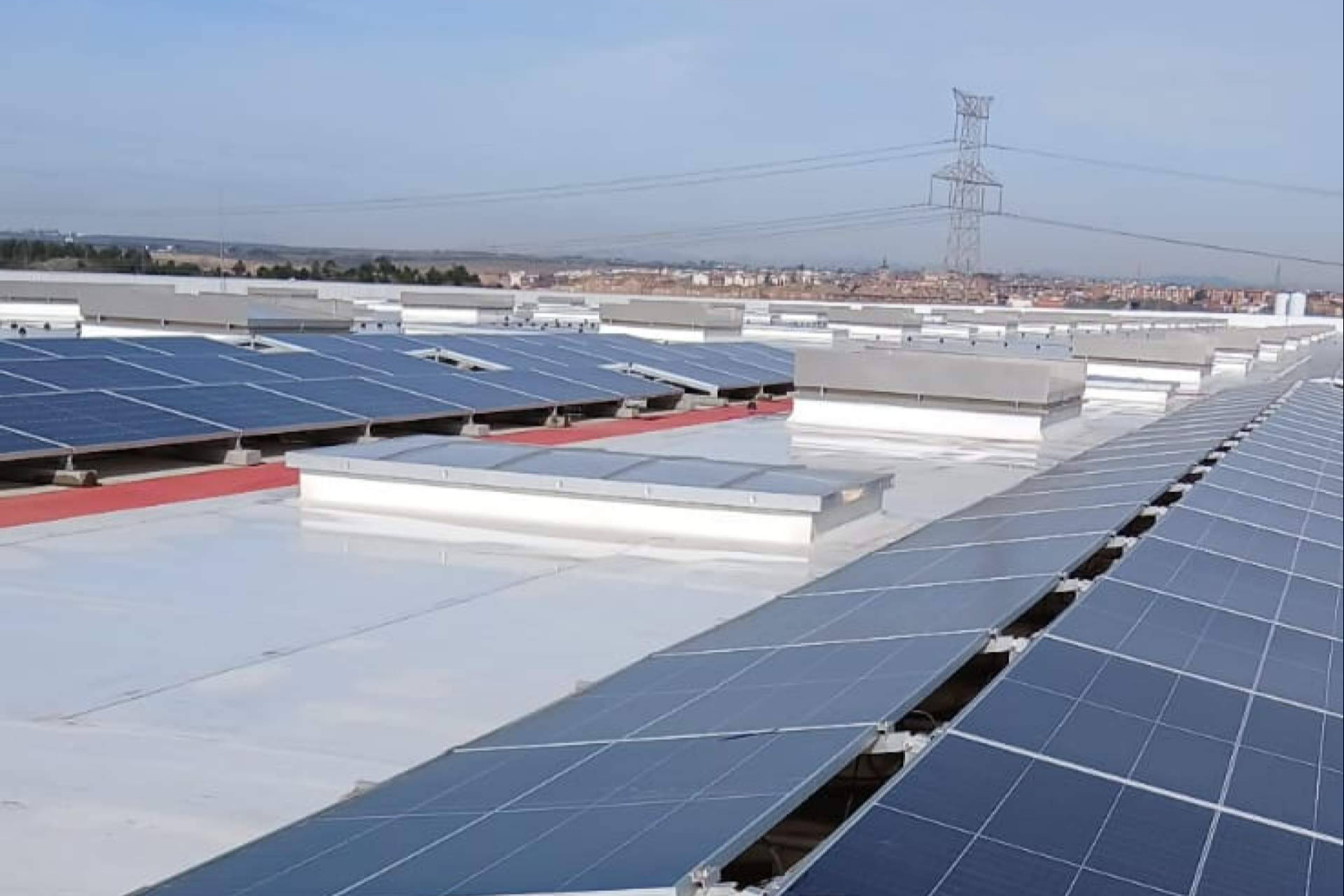 PPAs fotovoltaicos, la fórmula elegida por las empresas para instalar paneles solares sin coste inicial