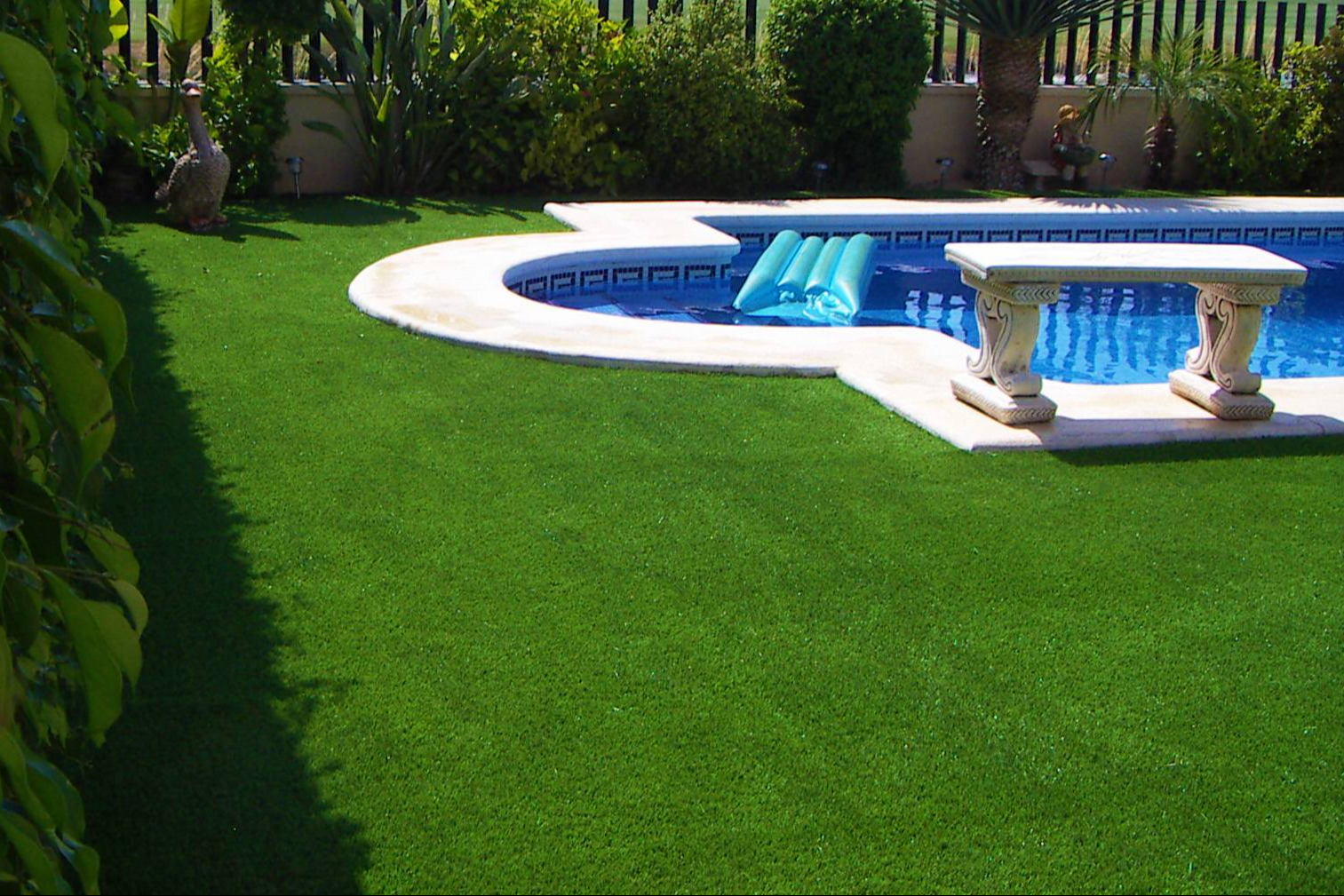 Césped artificial tecnológico, Albergrass refuerza su liderazgo en innovación para espacios exteriores