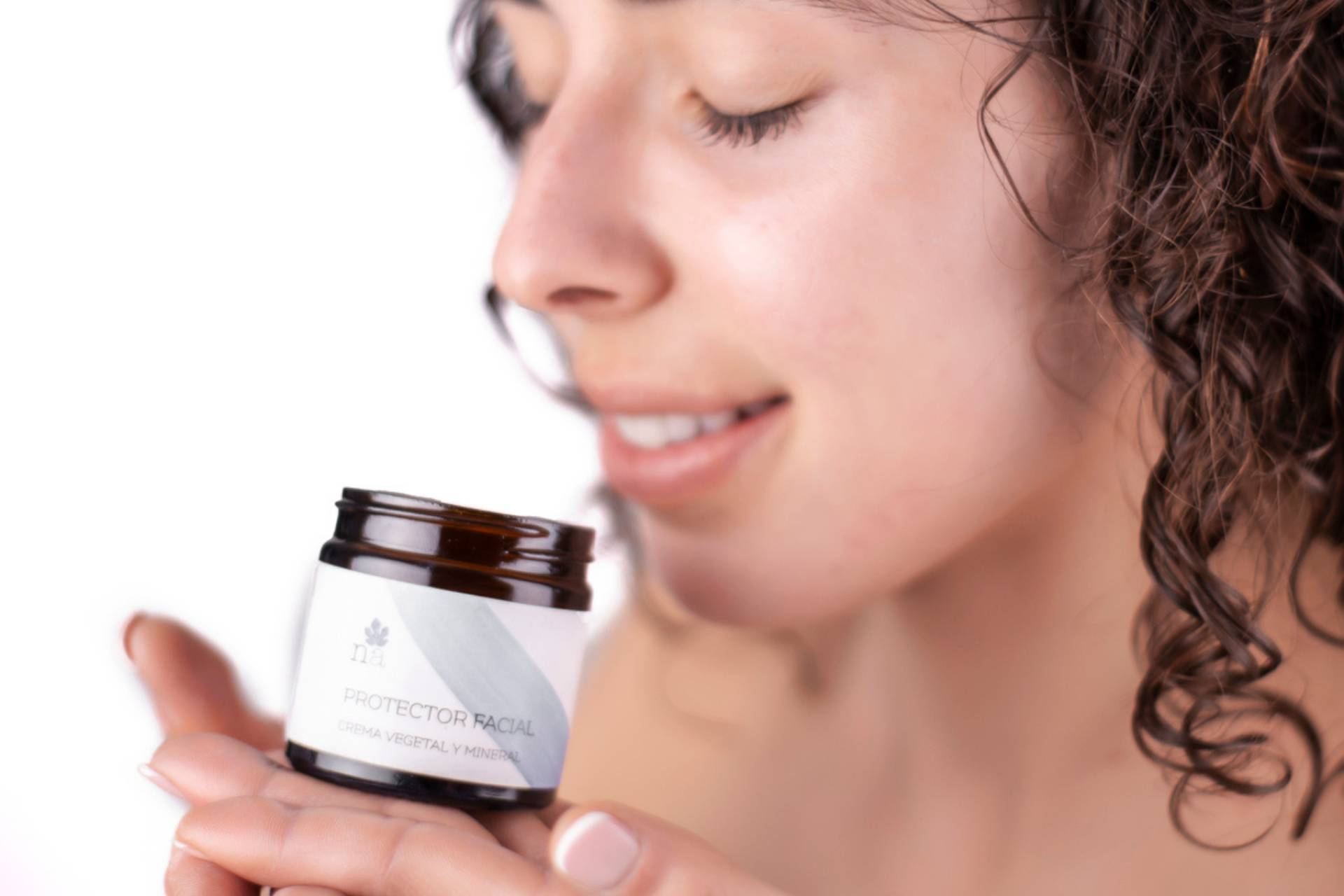 Neurocosmética ecológica; opiniones sobre Naturalicia y sus fórmulas sensoriales
