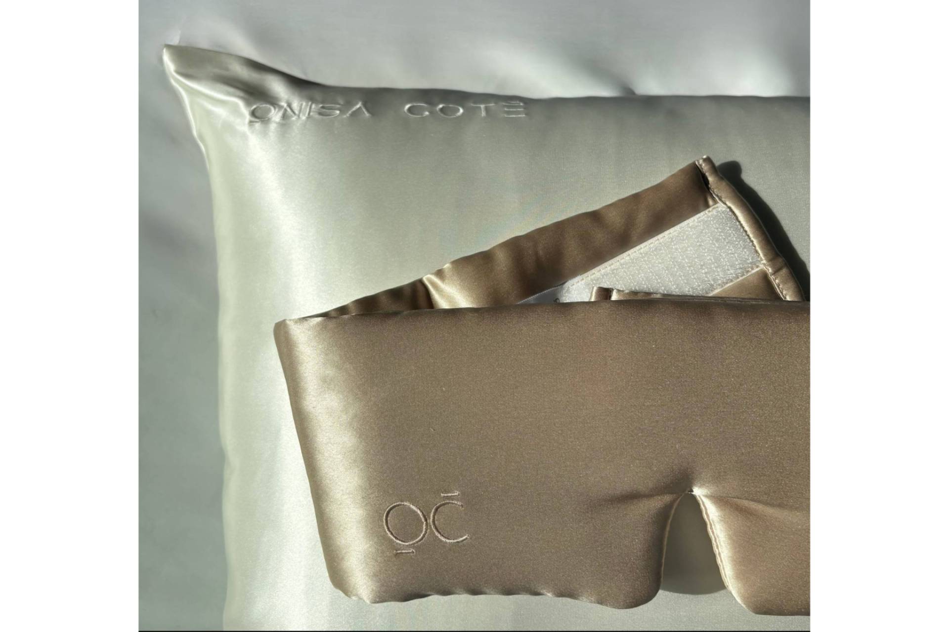 Onisa Coté presenta accesorios de seda natural para piel y cabello con calidad certificada y 60 noches de prueba