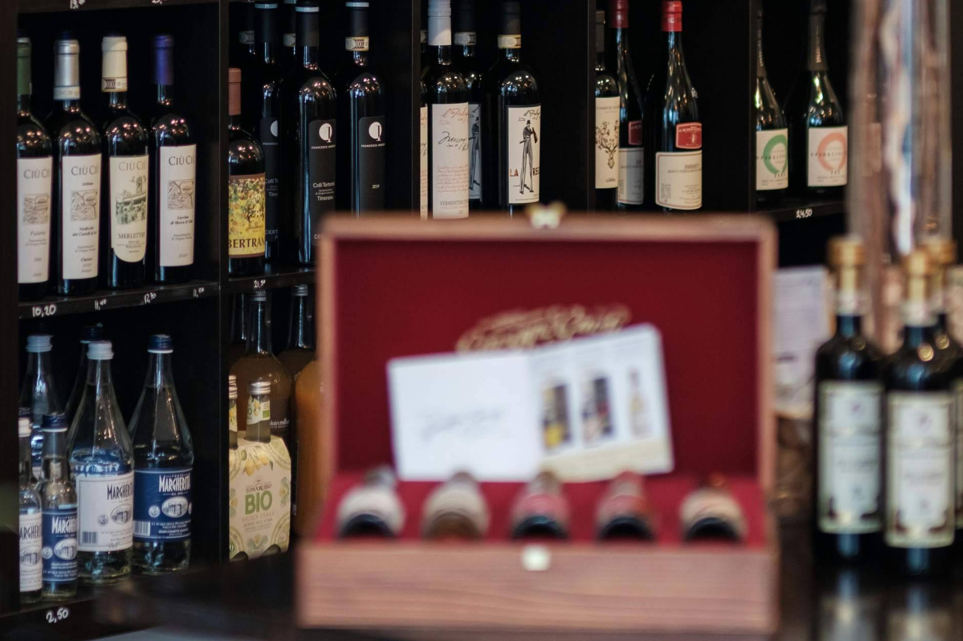 Una tienda de vinos online en Cáceres que une cercanía, asesoramiento experto y selección por D.O., así es Vinos Barona
