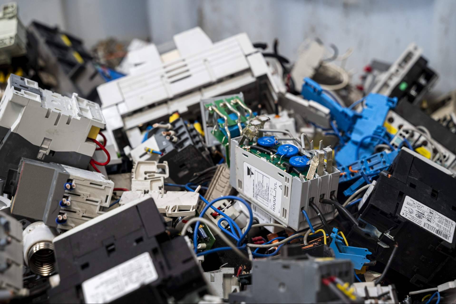 El reciclaje electrónico, una tendencia global que impulsa sostenibilidad y economía circular