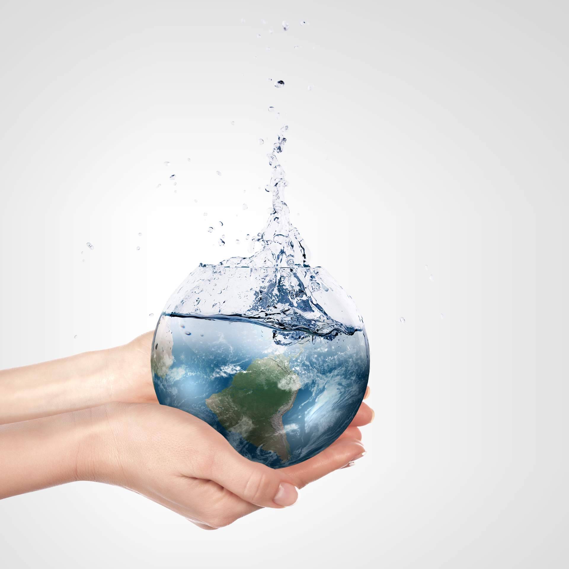 El agua como nuevo lujo íntimo; repensar el hogar como refugio natural