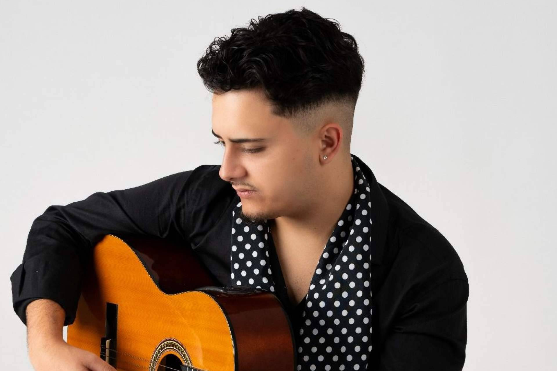 Raúl El Balilla, el niño prodigio del flamenco, lanza su nuevo single y presenta la gira Herencia Viva 2026