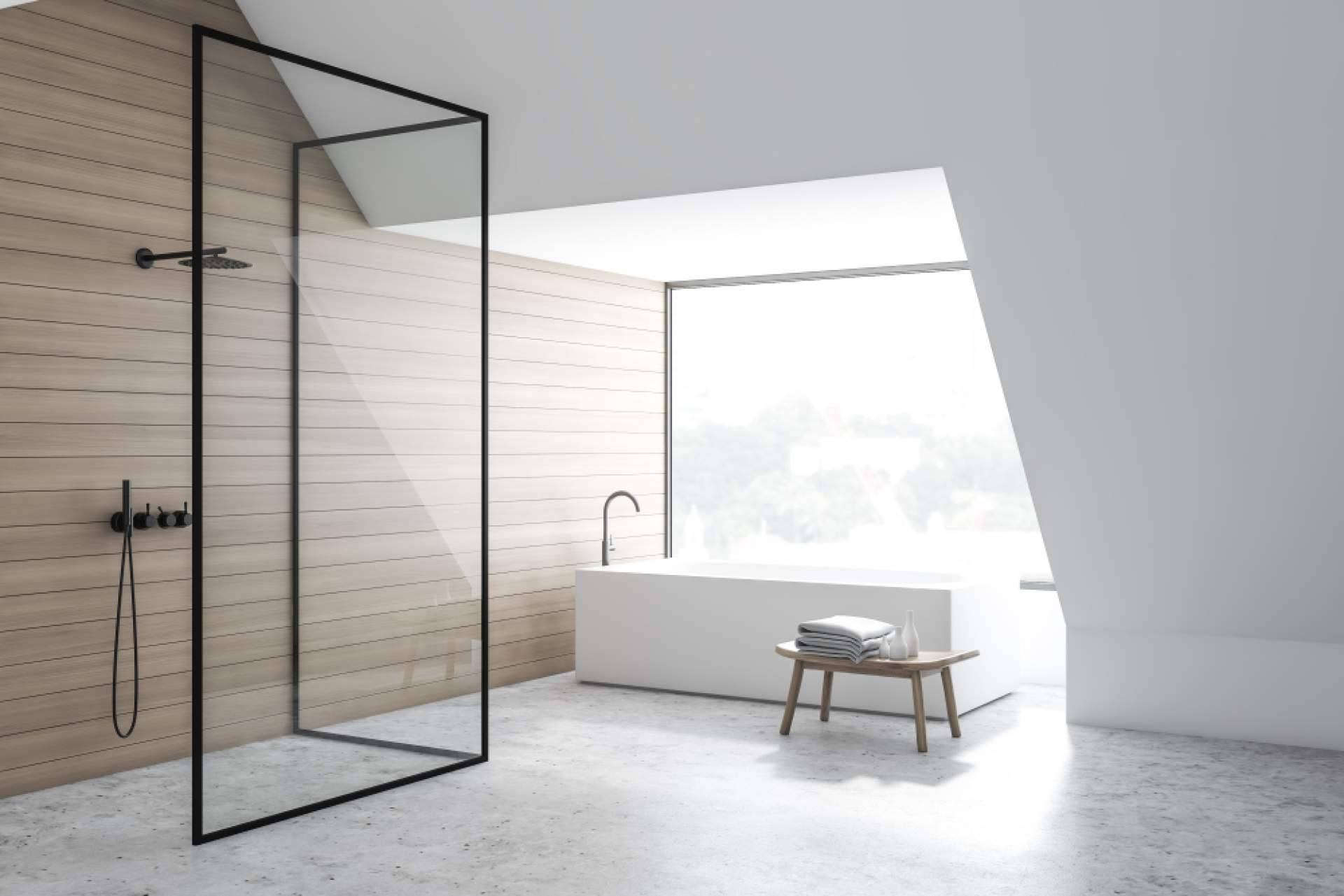 Balnearian refuerza su oferta digital con mamparas de baño fabricadas en España y envío gratuito