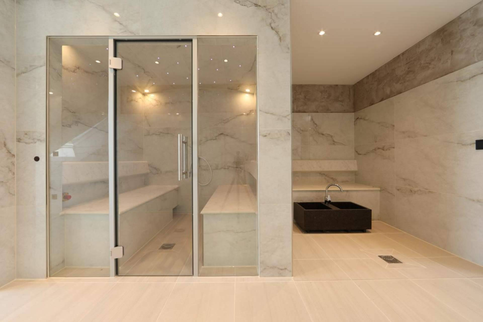Esenciaspa, la esencia de una sauna; bienestar real con esencias de eucaliptus y de menta