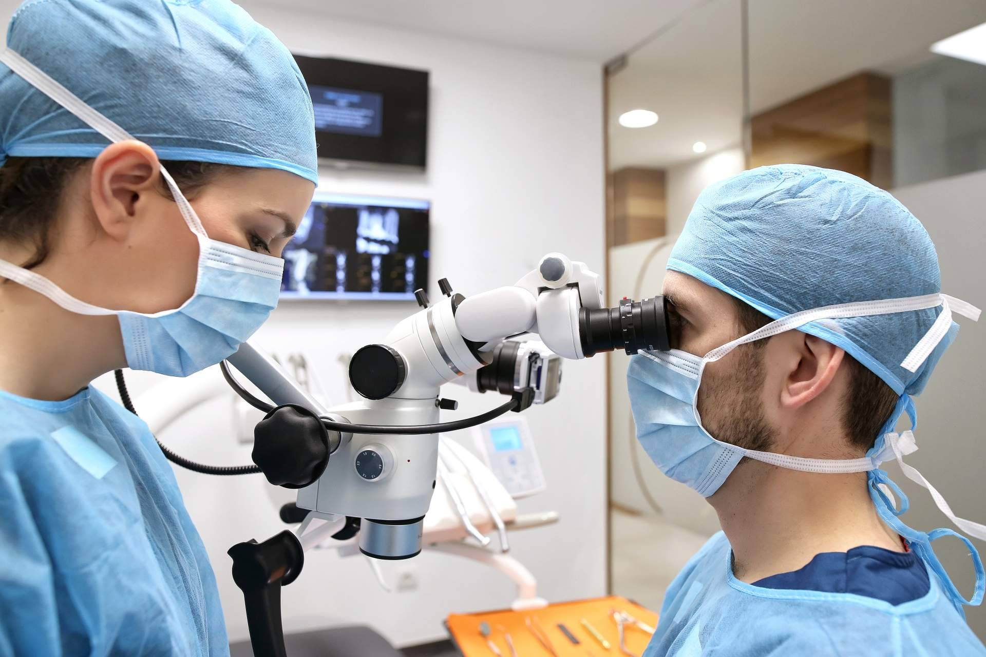 Clínica Dental Zoe impulsa la odontología estética en Zaragoza con carillas diseñadas para resultados naturales