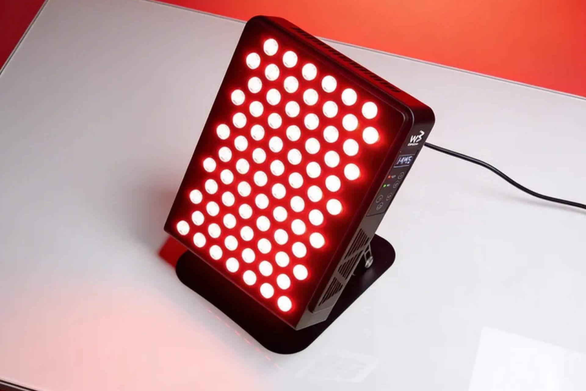 Wellbeinn acerca la luz roja al bienestar cotidiano con soluciones pensadas para el cuerpo y piel