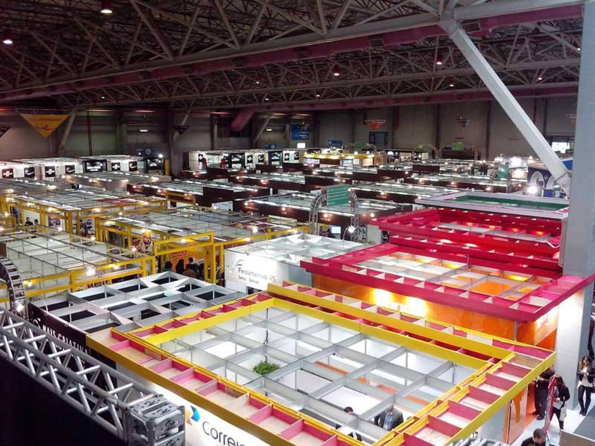 El auge de eventos en Canarias impulsa la expansión del equipo de Solo Azafatas