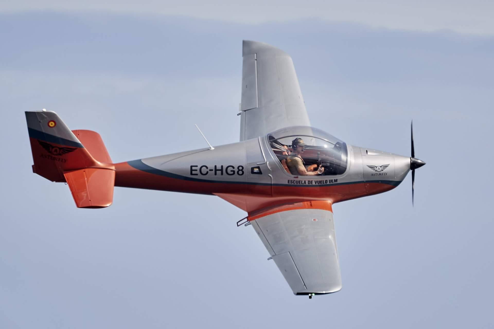 Construir para volar, Asturfly acompaña a los entusiastas en el montaje de ultraligeros