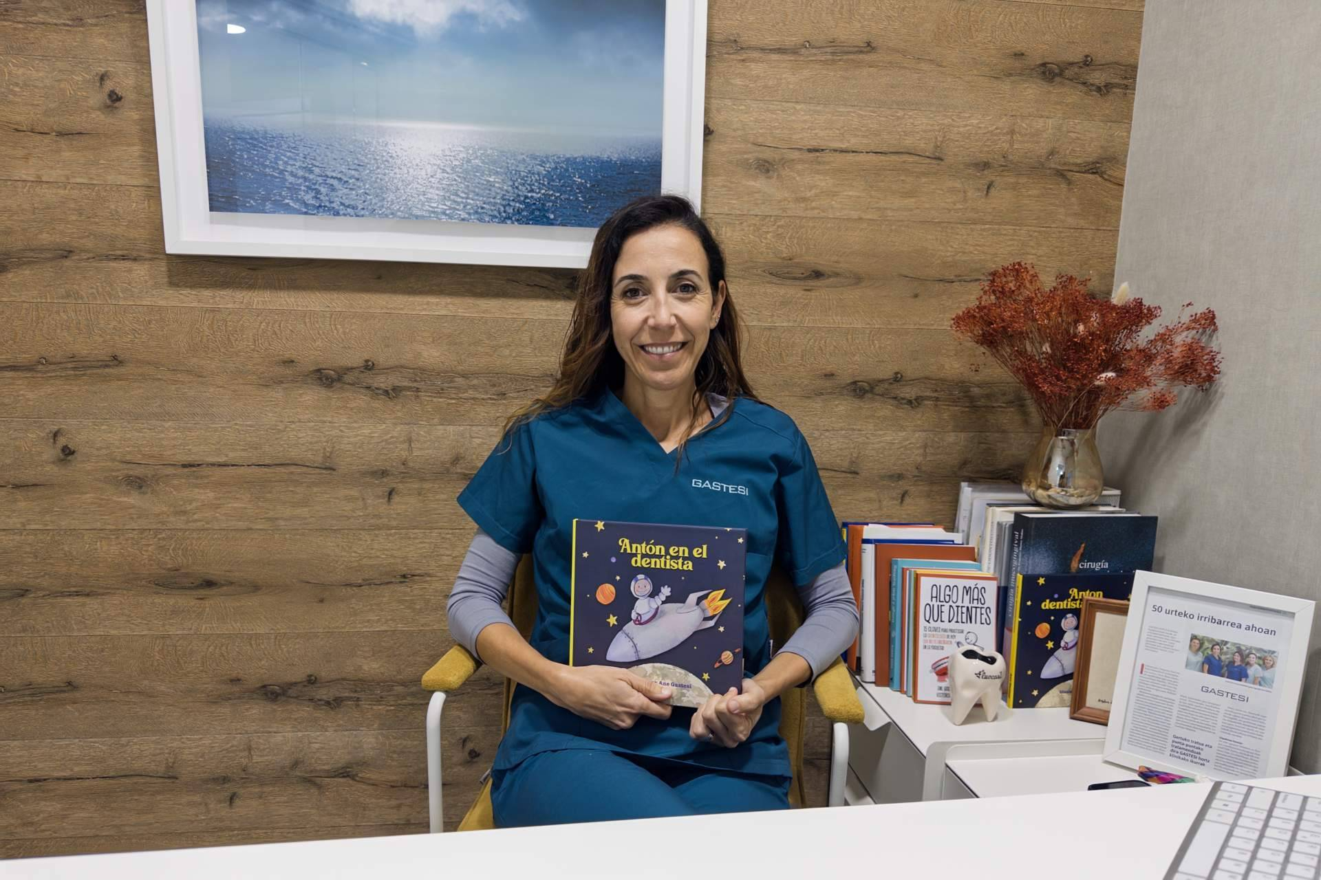 La prevención bucodental infantil desde los primeros dientes, clave para familias y clínicas según 'Antón en el Dentista'