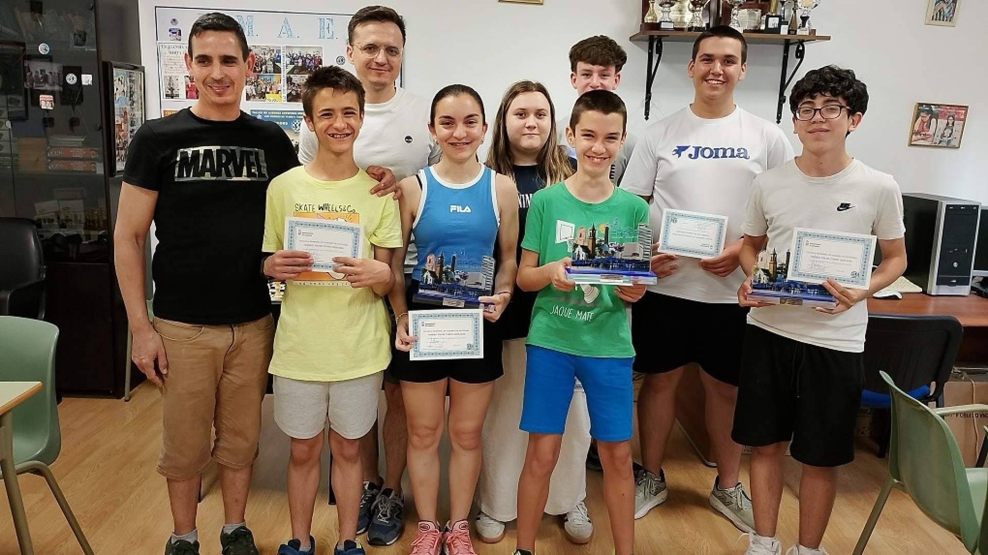 La Escuela Municipal de Ajedrez de Estepona cierra el curso con una semana de torneos y más de un centenar de participantes