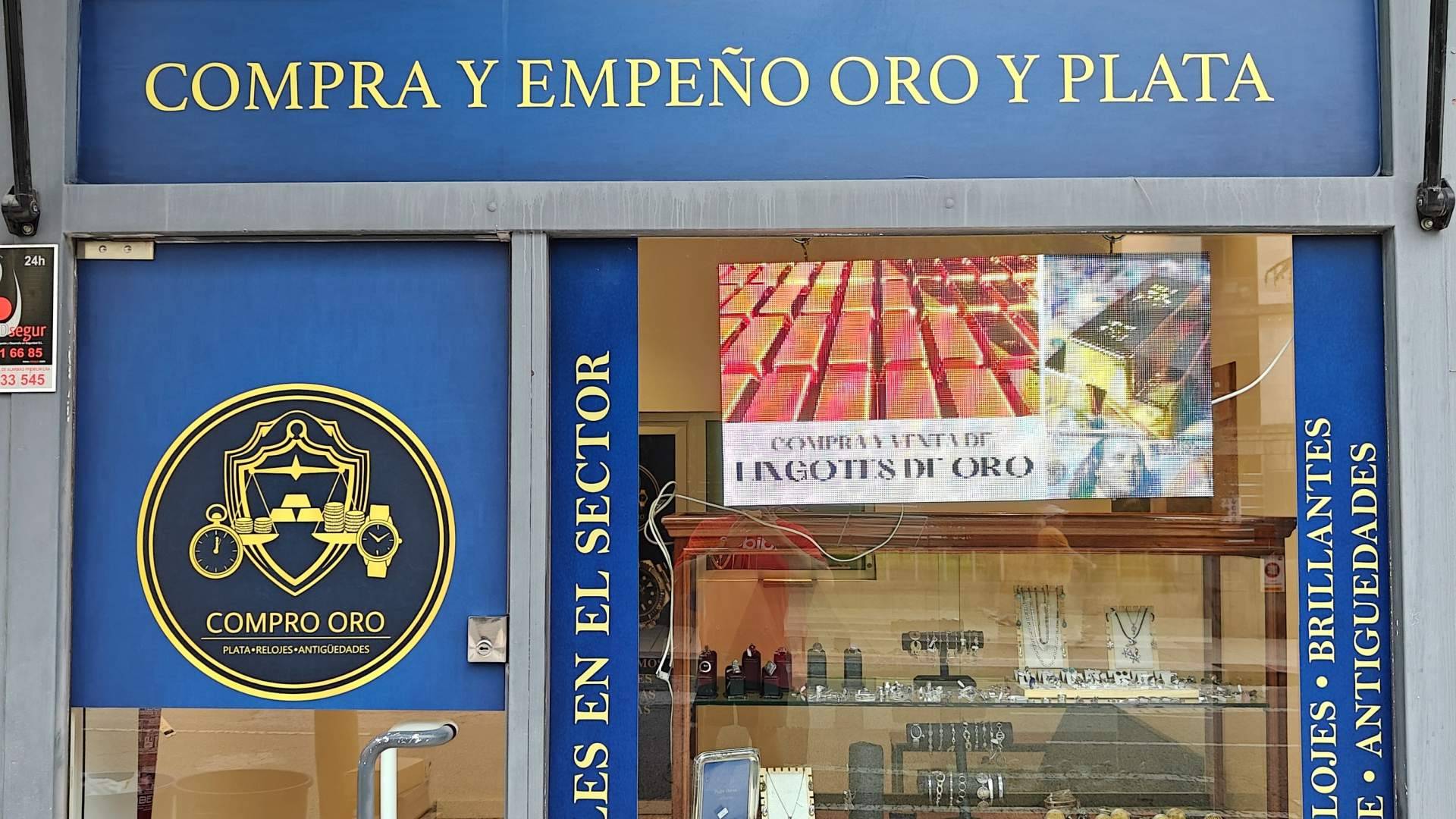 Compro Oro Oviedo traslada la cercanía de su servicio con un nueva tienda en la calle Independencia de Oviedo