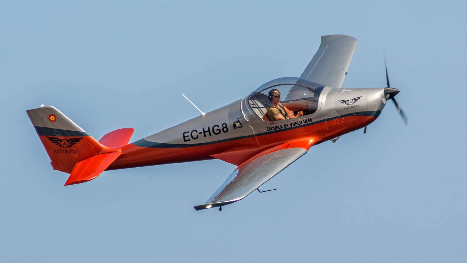 Así es 'Piloto por un día', la experiencia de pilotar un avión por primera vez