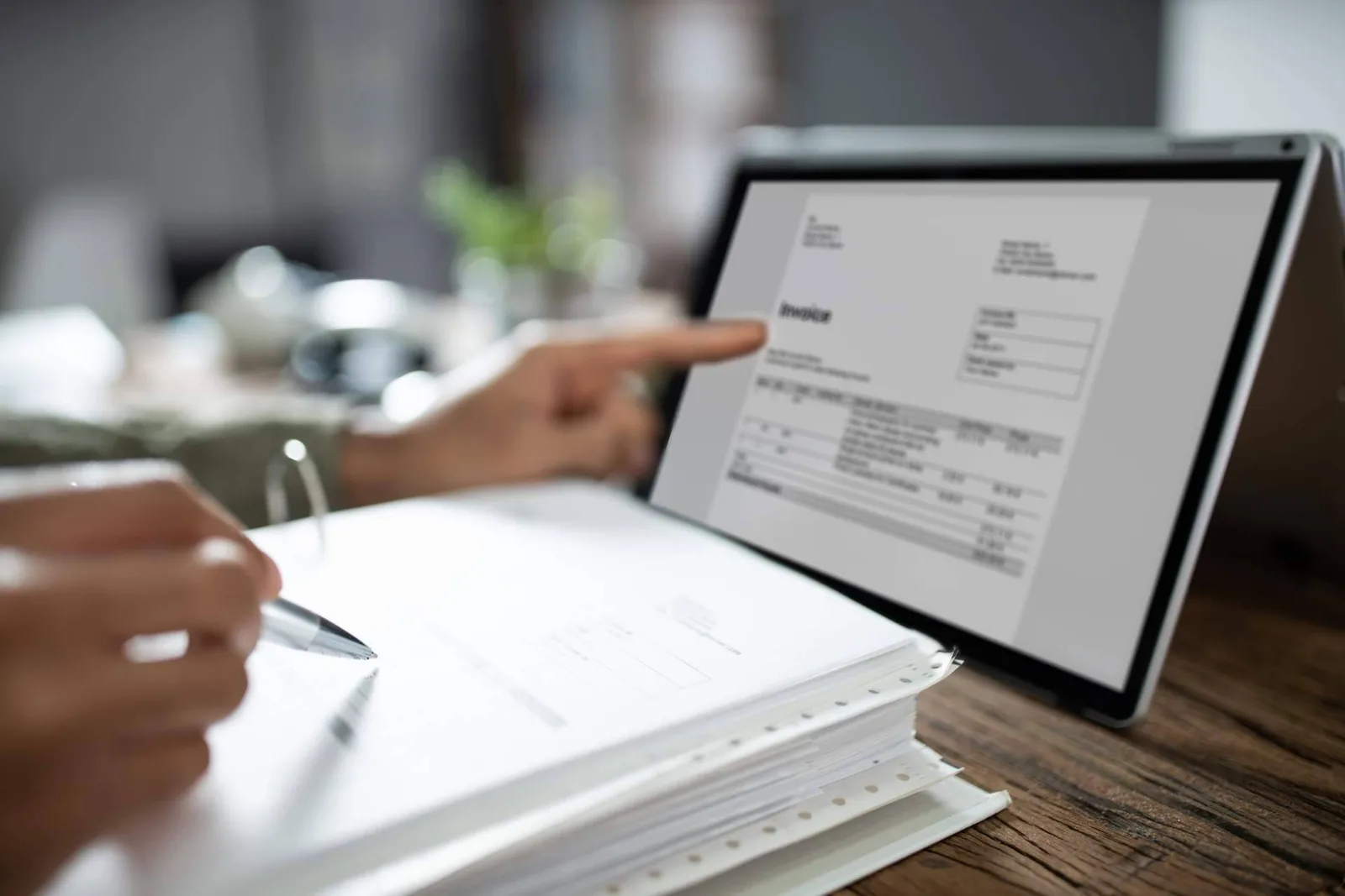 Perfex CRM España refuerza su solución para pymes y autónomos con VeriFactu y Facturae